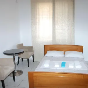Casa Mia Hotel Sarandë
